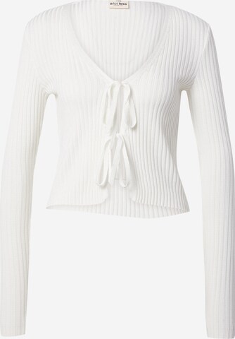 A LOT LESS Knit Cardigan 'Nele' in White: front