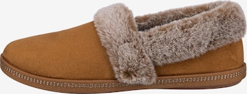 Pantoufle 'Campfire Team' SKECHERS en marron : devant