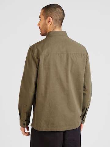 Veste mi-saison 'OLMES' FARAH en vert