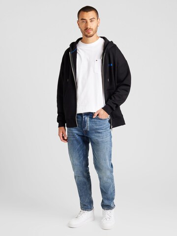 TOMMY HILFIGER Koszulka w kolorze biały