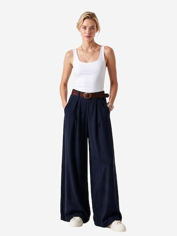 Happiness İstanbul Trousers 'Hose' in Blue