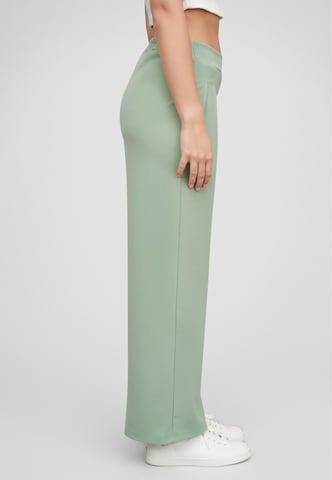 Cloud5ive Wide leg Pleat-front trousers in Green
