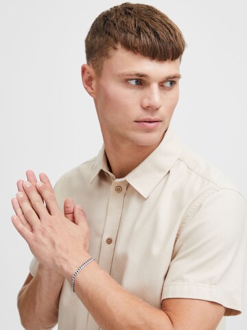 Coupe regular Chemise 'PETE' !Solid en beige