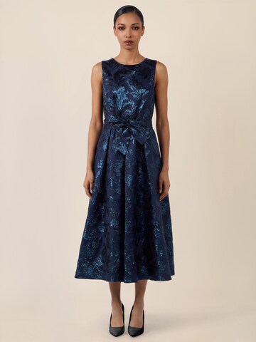 APART Kleid in Blau: Vorderseite