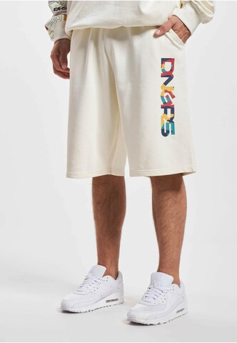 Regular Pantalon Dangerous DNGRS en beige : devant