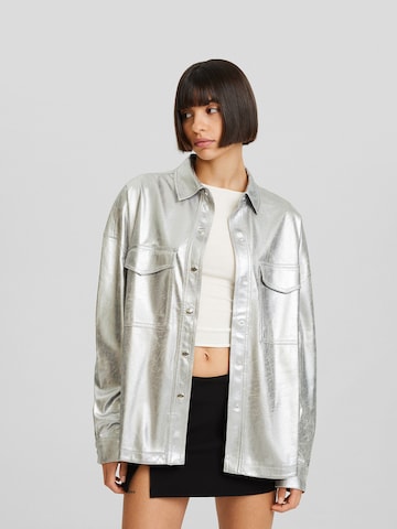 Bershka Blouse in Zilver: voorkant