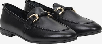 Desa Classic Flats 'Slipper' in Black: front