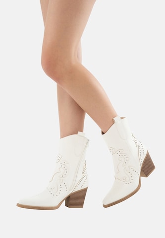 Salinyang Cowboy boot in White