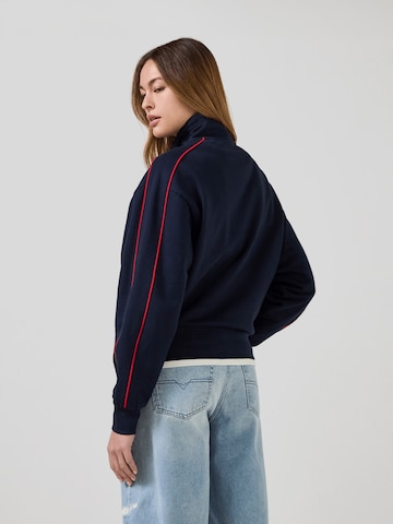 FC BAYERN MÜNCHEN Half-Zip Pullover Essentials in Blau