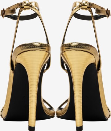 faina Sandals in Gold