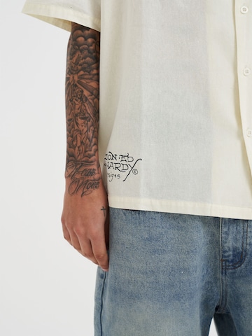 Ed Hardy Comfort Fit Πουκάμισο σε μπεζ