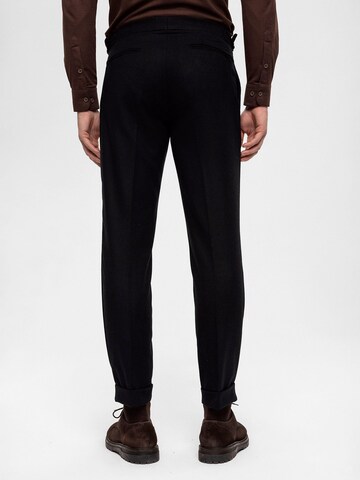 Antioch Regular Trousers with creases in Black