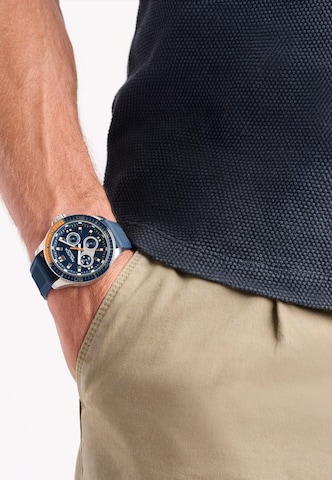 Montre à affichage analogique 'Windrose' NAUTICA en bleu : devant