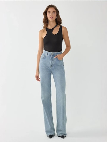 Hiccup Top in Schwarz