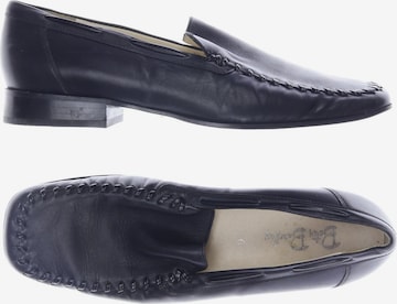 Betty Barclay Flats & Loafers in 39 in Black: front