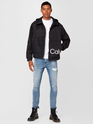 Calvin Klein Jeans Átmeneti dzseki - fekete