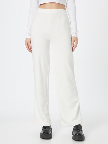 Loosefit Pantalon Nasty Gal en beige : devant