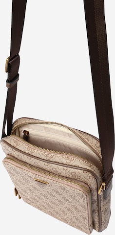 GUESS Skuldertaske 'Milano' i beige