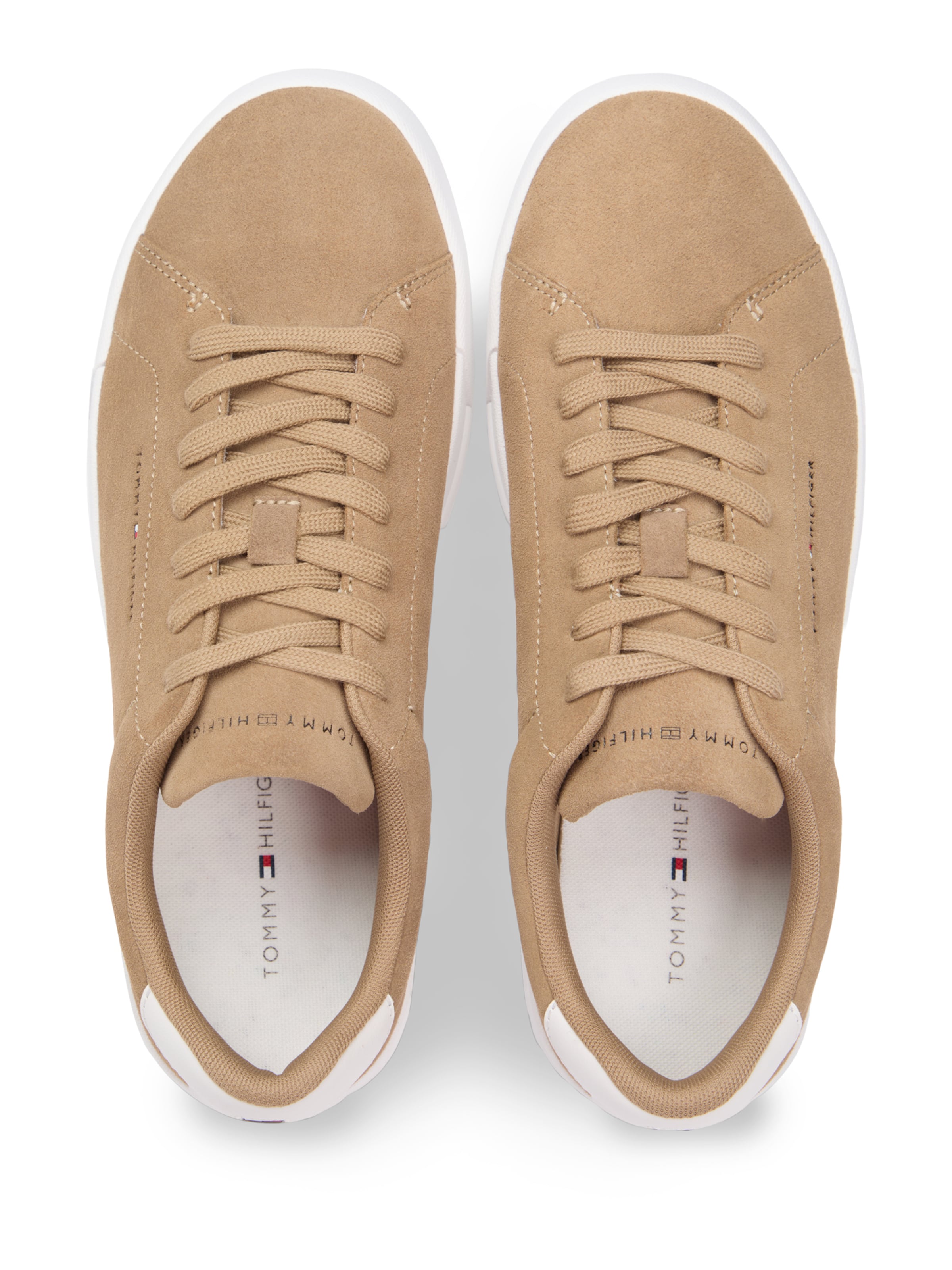 TOMMY HILFIGER Ниски маратонки 'COURT CORE' в бежово