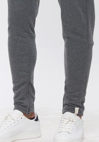 Tom Barron Sweatsuit in Grey