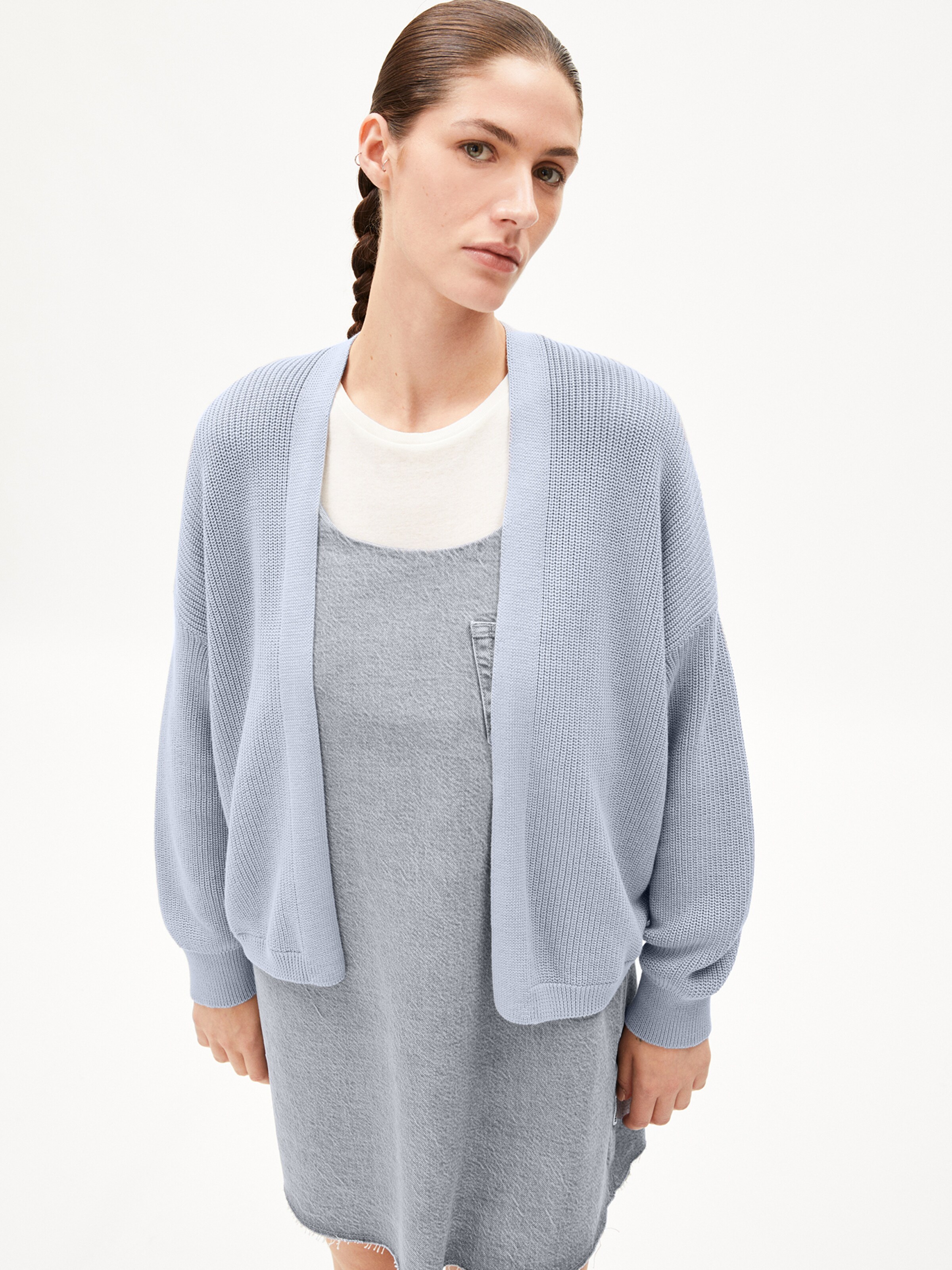 ARMEDANGELS Knit cardigan ' VILDAANAS ' in Blue: front