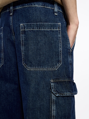 Pull&Bear Loosefit Cargojeans i blå