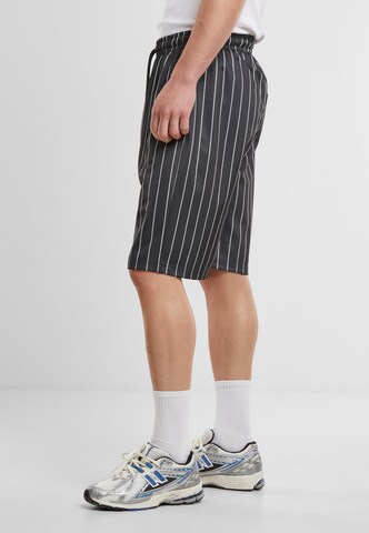 Regular Pantalon Urban Classics en noir