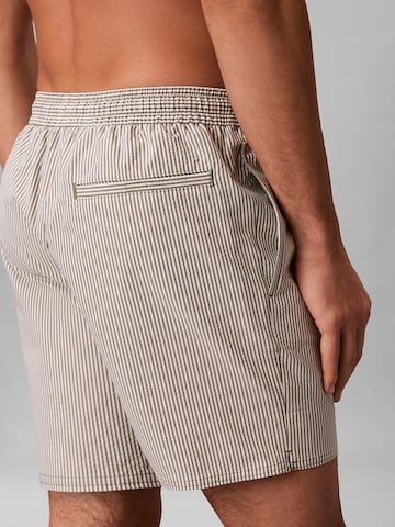 Shorts de bain 'Seersucker' Calvin Klein Swimwear en gris