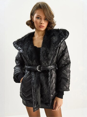 Giacca invernale di Bianco Lucci in nero