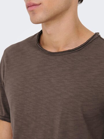 Only & Sons T-Shirt 'BENNE' in Braun