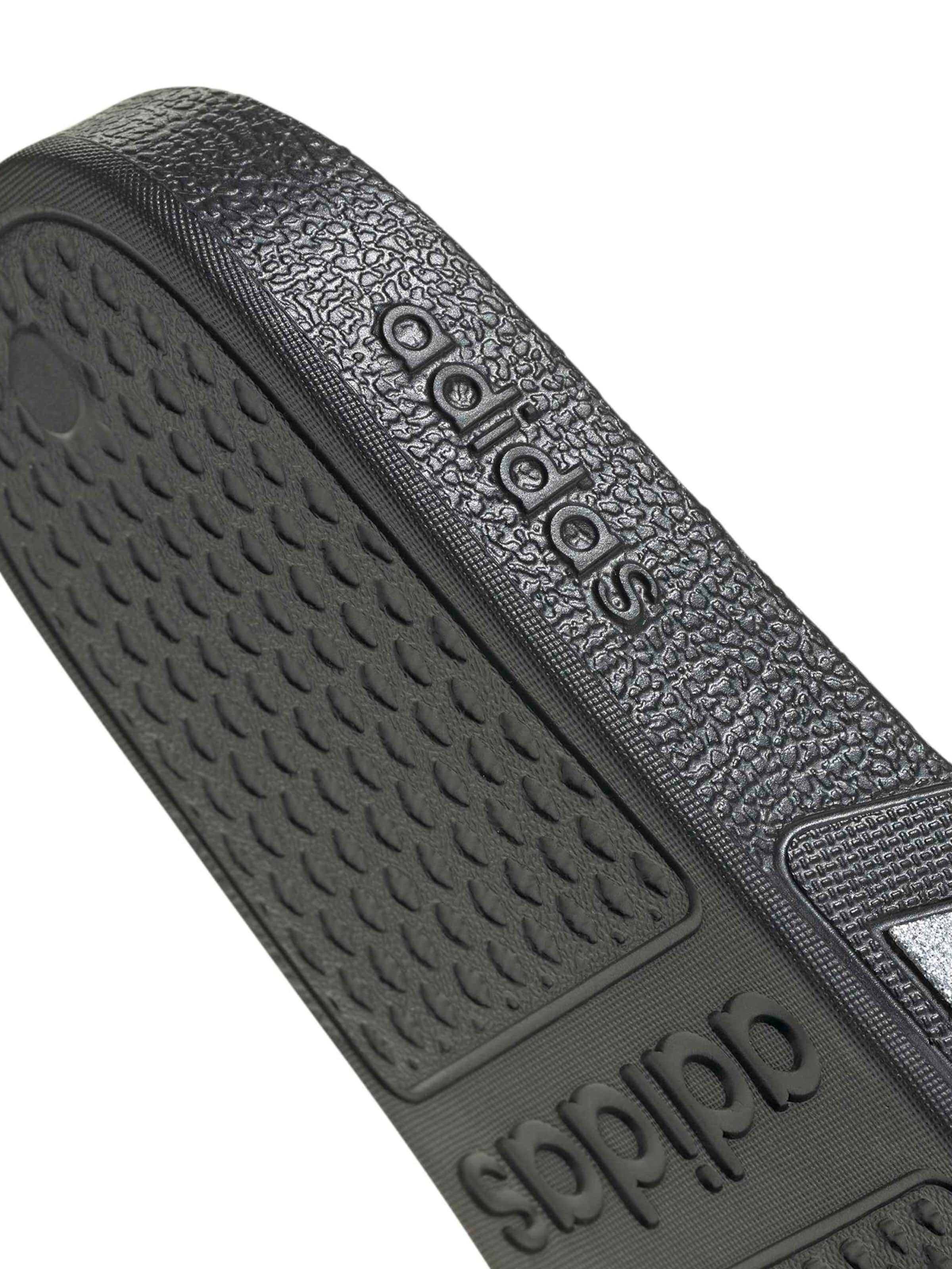 ADIDAS SPORTSWEAR Чехли 'ADILETTE AQUA' в черно