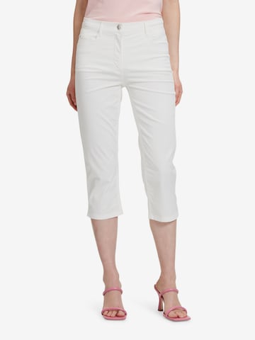 Coupe slim Pantalon Betty Barclay en blanc : devant