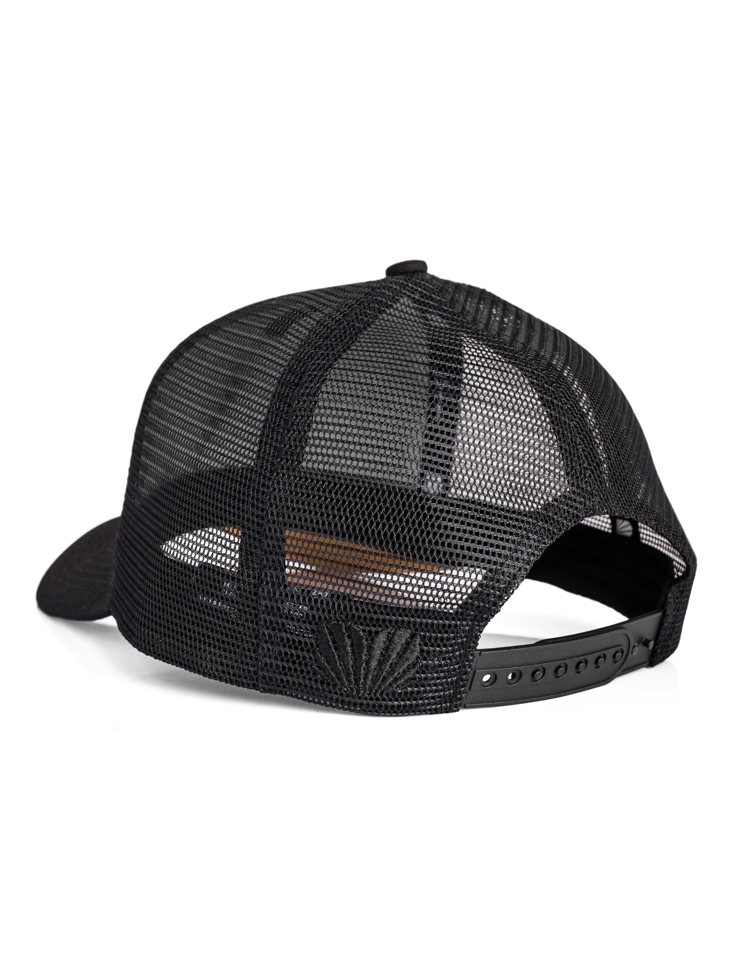 Blackskies Cap 'Essentials' in Black