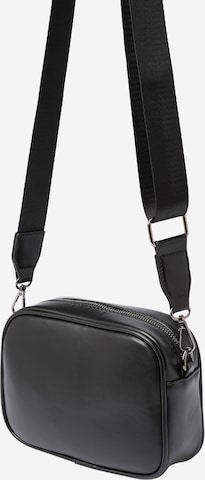 ABOUT YOU Crossbody Bag 'Julia' in Black: front