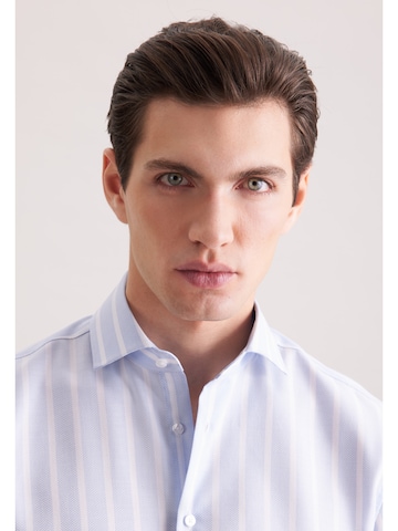 Coupe regular Chemise SEIDENSTICKER en bleu