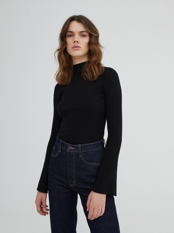 EDITED Pullover 'Delilah' in Schwarz: Vorderseite