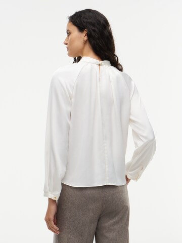 TOMMY HILFIGER - Blusa en blanco