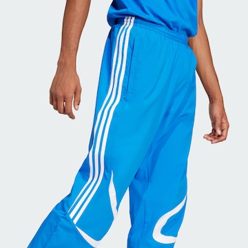 ADIDAS ORIGINALS Свободный крой Штаны 'Adicolor Teamgeist' в Синий