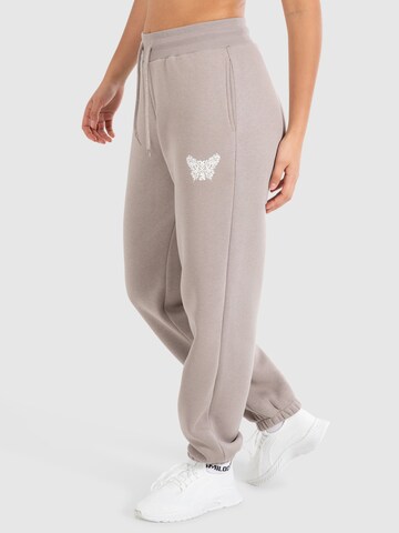 Smilodox Tapered Hose ' Nala ' in Braun