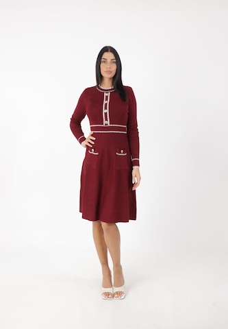 Elara Kjole i rød: forside