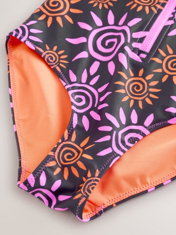 Next УФ-защита в Черный