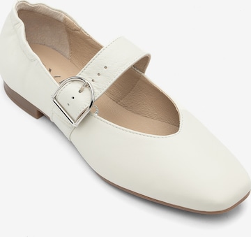 smėlio RYŁKO Balerinos su dirželiais: priekis