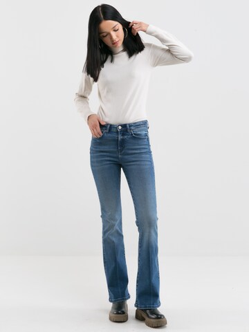 BIG STAR Flared Jeans 'Clara' in Blue