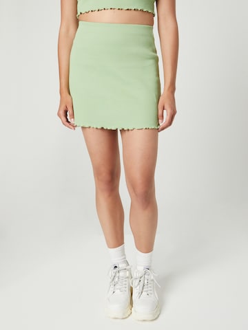 SHYX Skirt 'Larisa' in Green: front