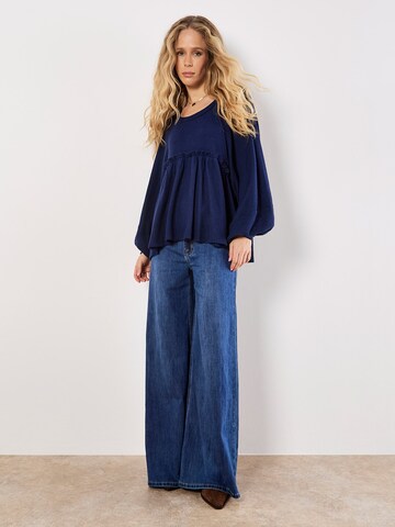 T-shirt Apricot en bleu