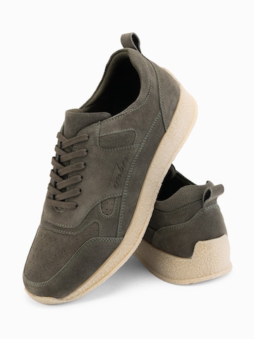 Ombre Platform trainers in Green