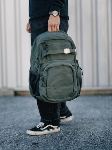 NITRO Backpack in Green: front