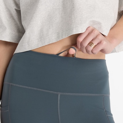 new balance Pantalon de sport en graphite, Vue avec produit