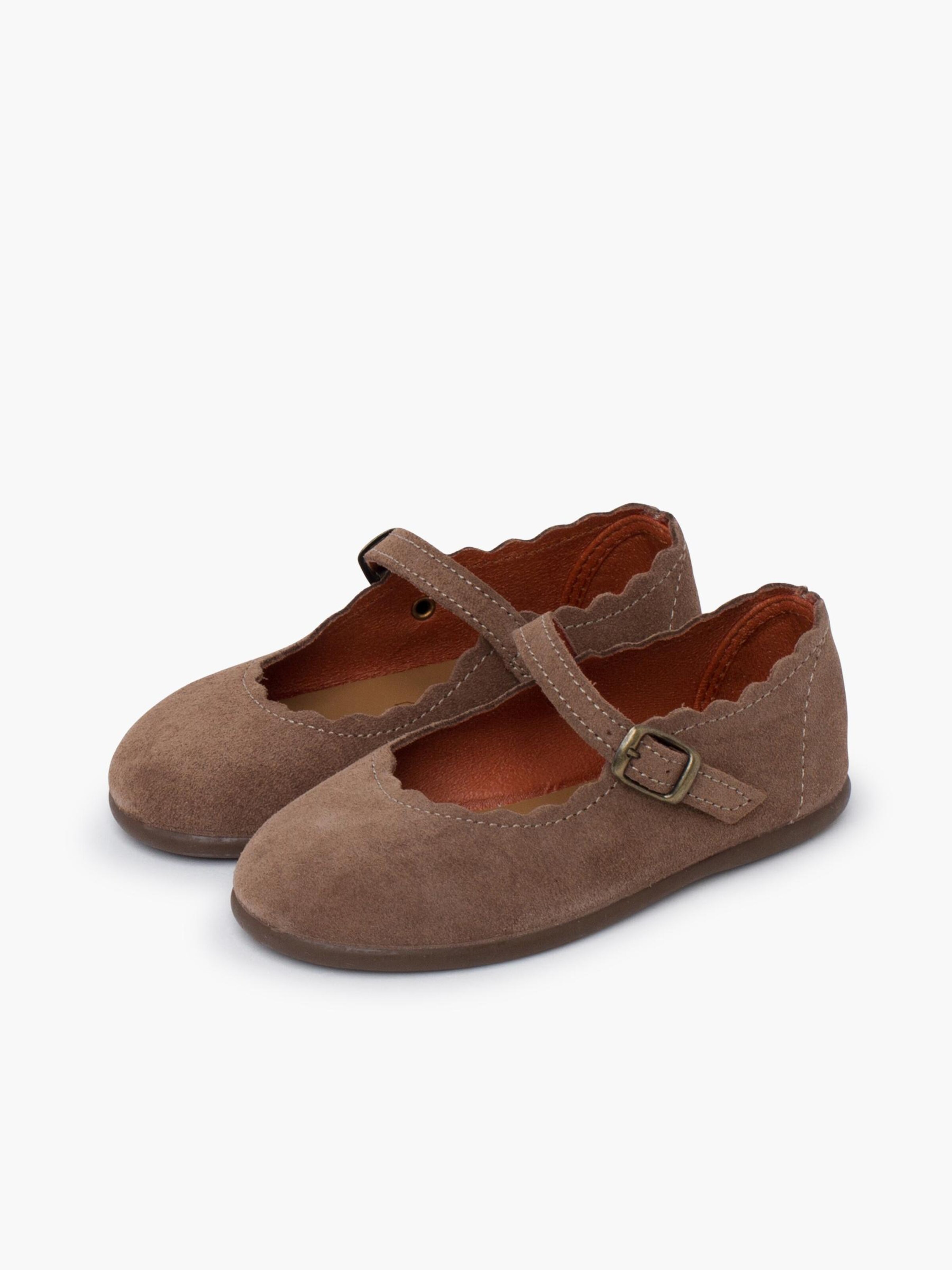 Pisamonas Low shoe in Brown