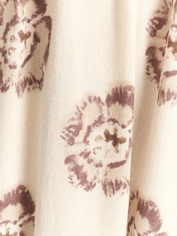 St MRLO Kleid in Beige